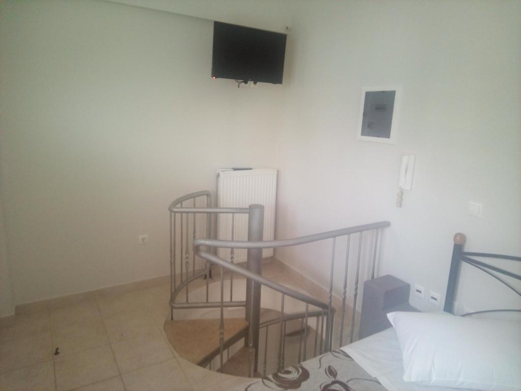 Kalamata Beach Maisonette Buitenkant foto